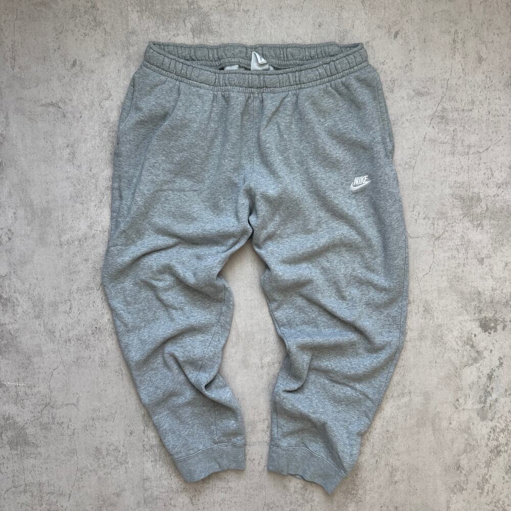 Nike Club Fleece Grey Sweatpants